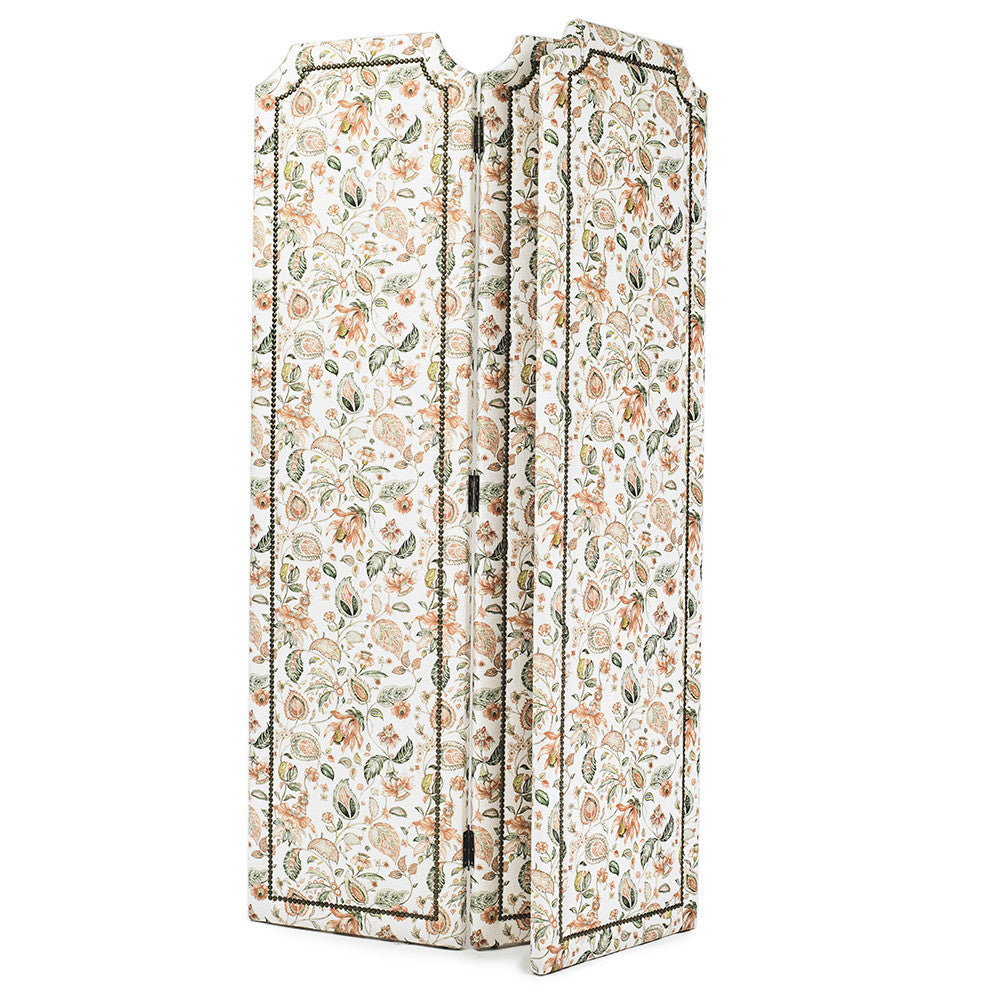 Biombo de madera maciza tapizado con lino lavado y estampado con diseño paisley
