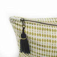 CUSHION COVER · PURE WASHED LINEN · KALAHARI MOTIF · WHITE/LIME