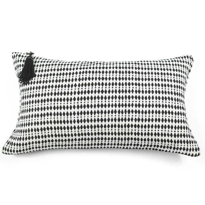 CUSHION COVER · PURE WASHED LINEN · KALAHARI MOTIF · WHITE/BLACK